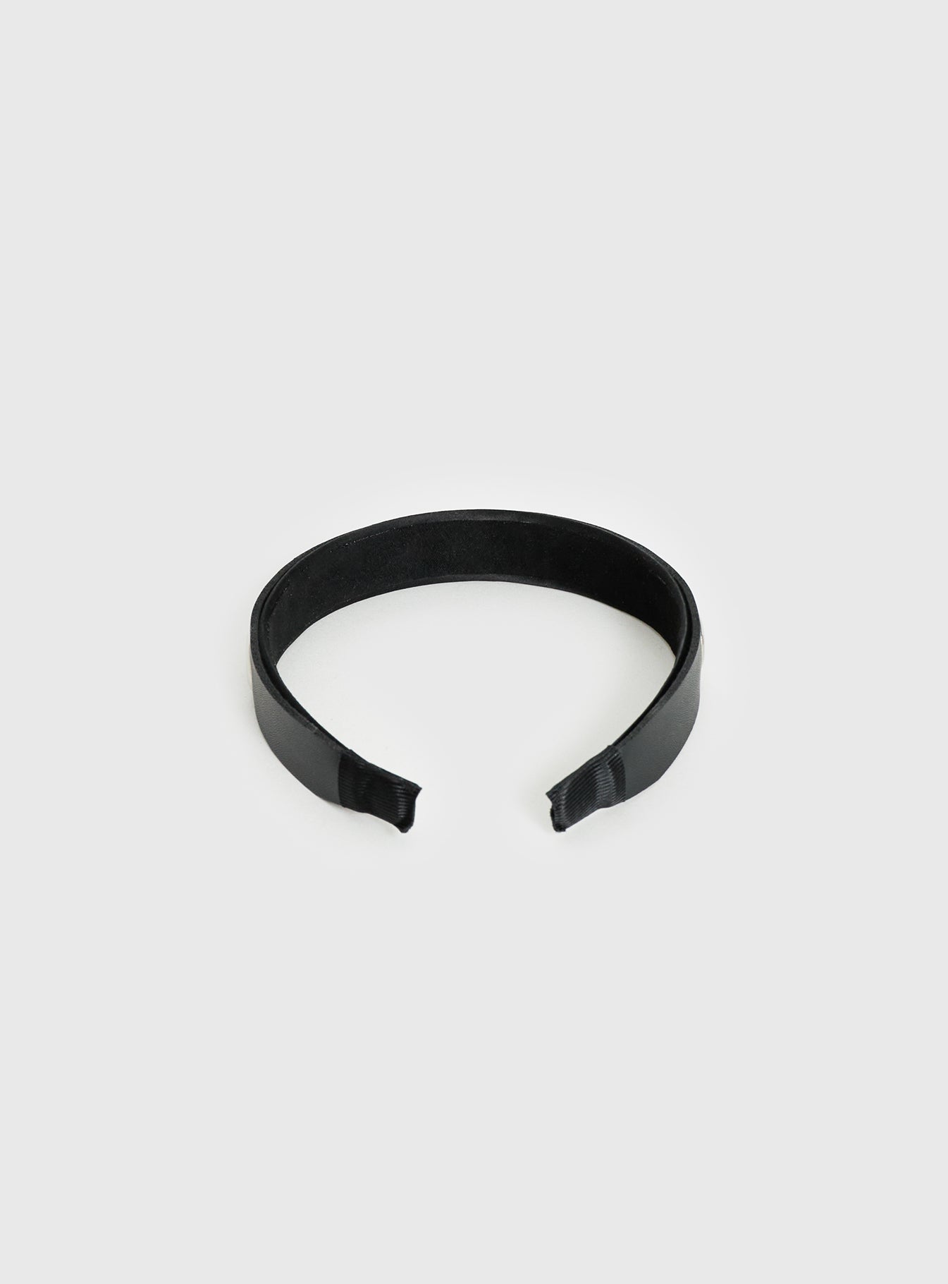 Yasminn Eyelet Headband Black