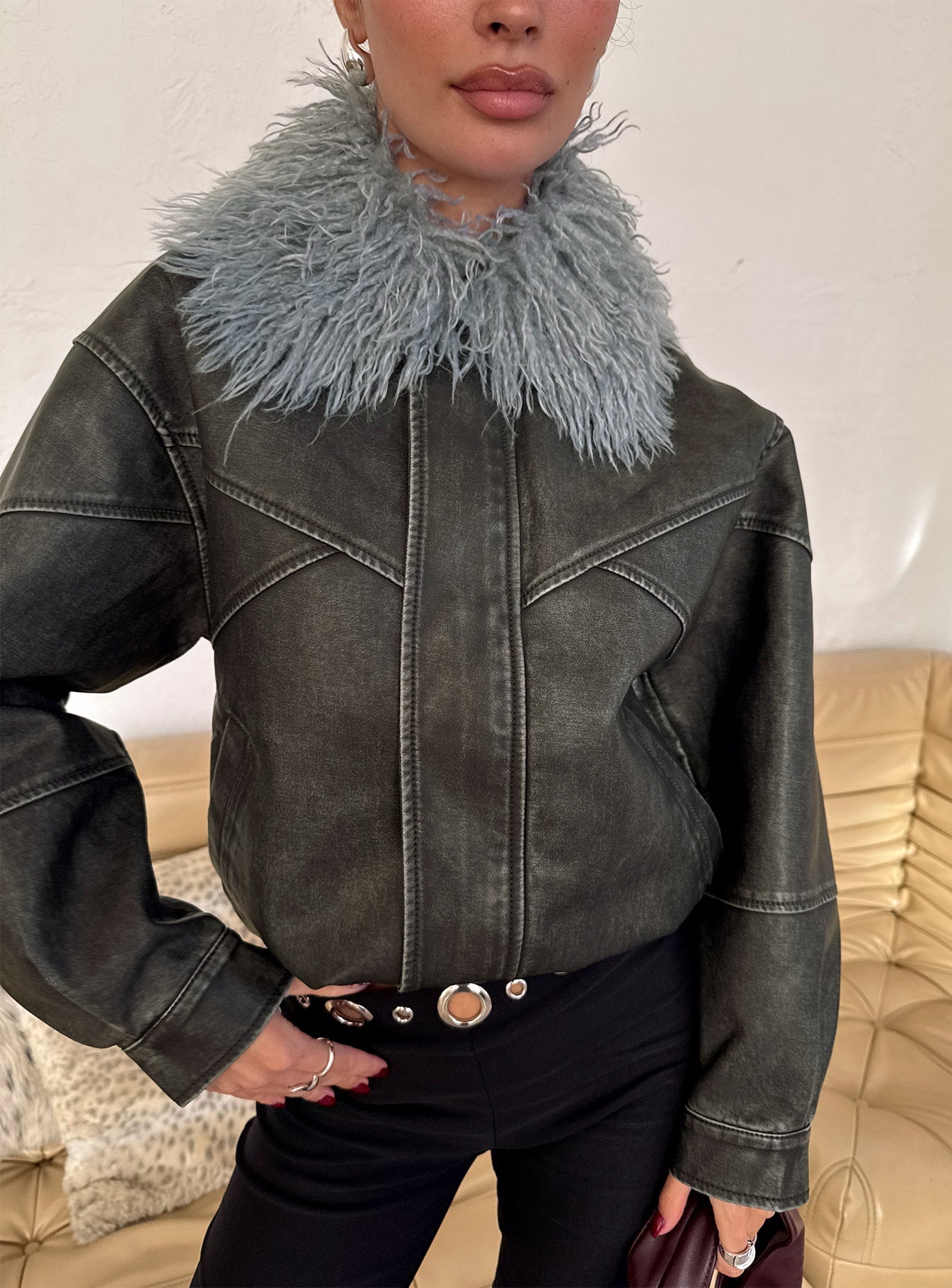 Selected Variant Image