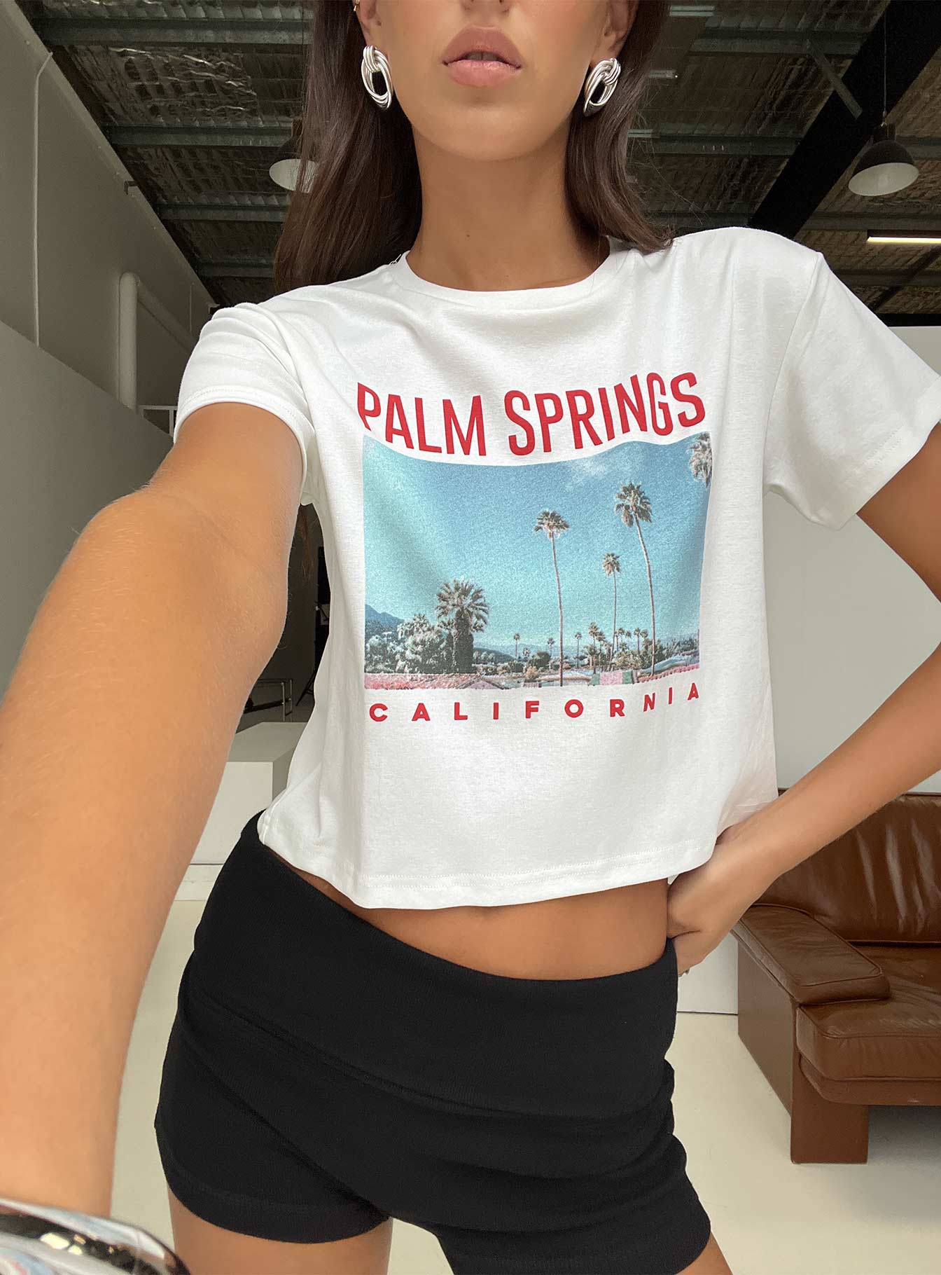 Selected Variant Image