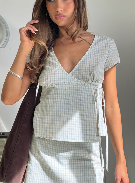 Prominent Wrap Top Green Check