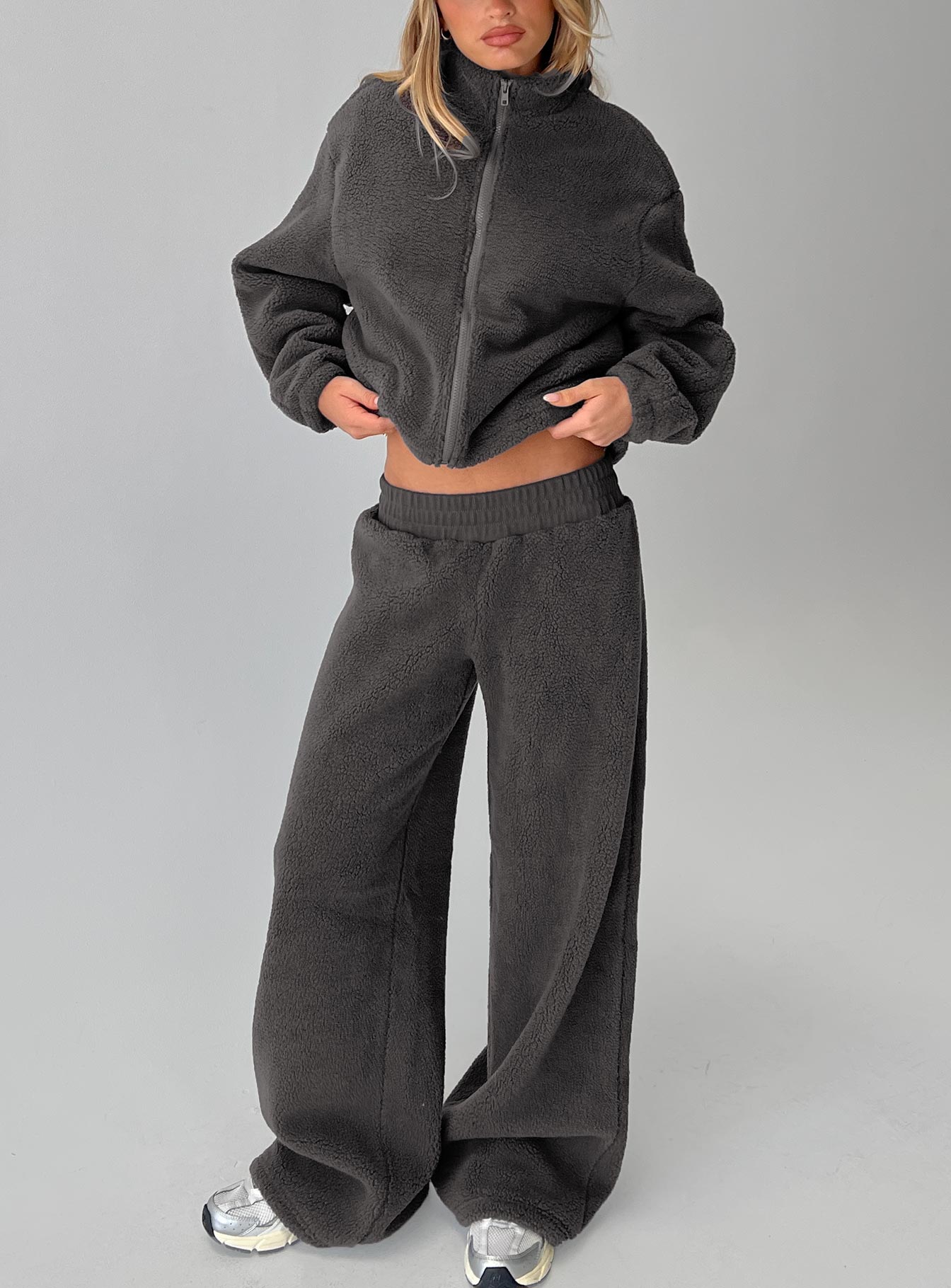Siberia Fleece Track Pant Charcoal