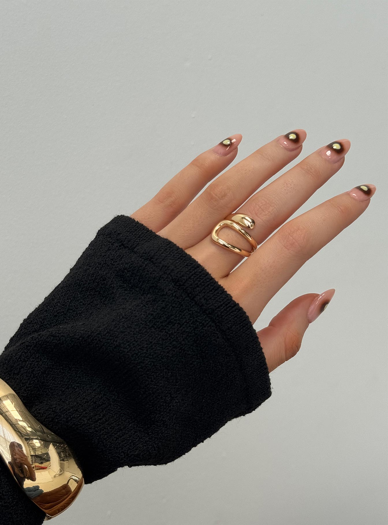 Selected Variant Image