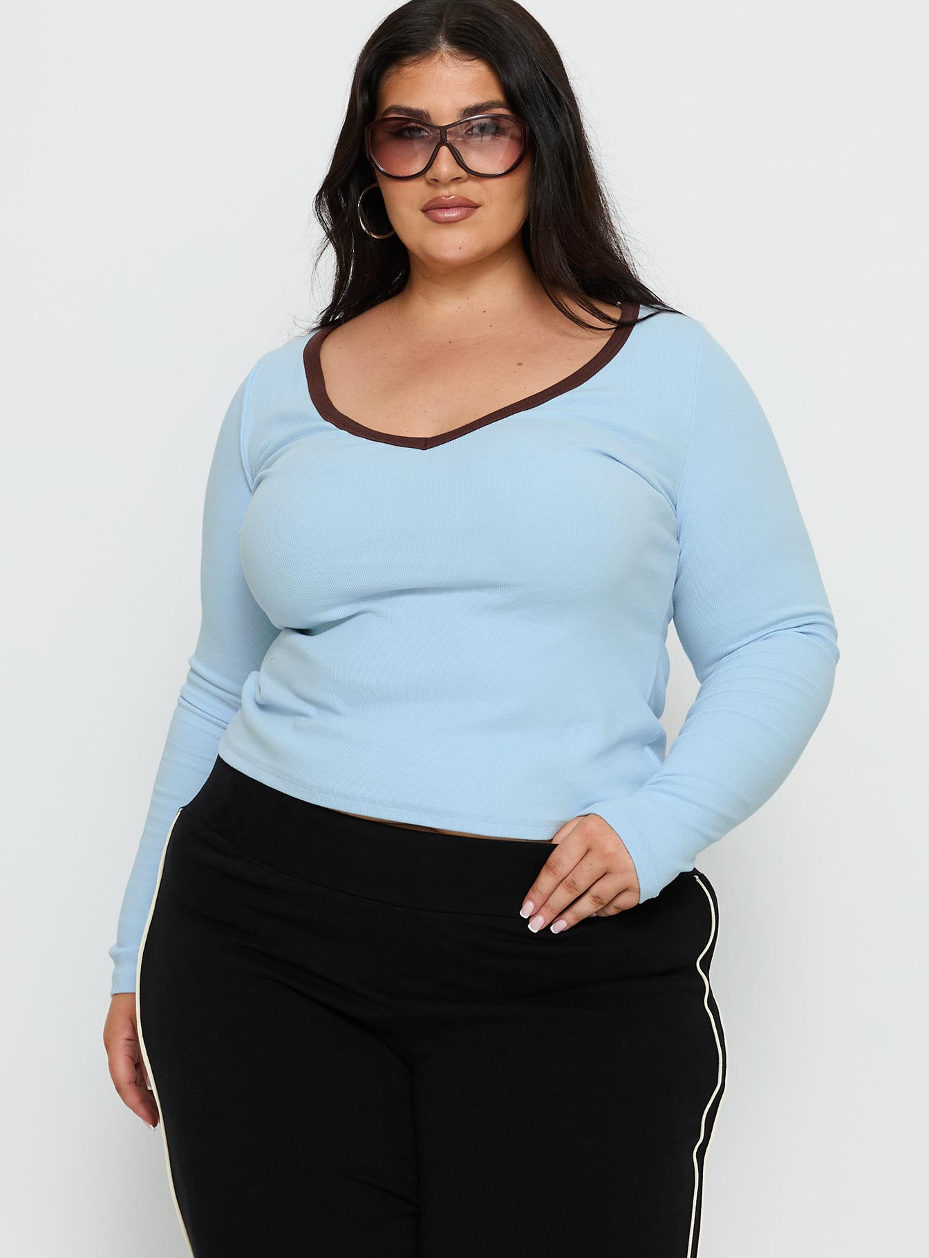 Baseline V Neck Long Sleeve Top Blue / Brown Curve