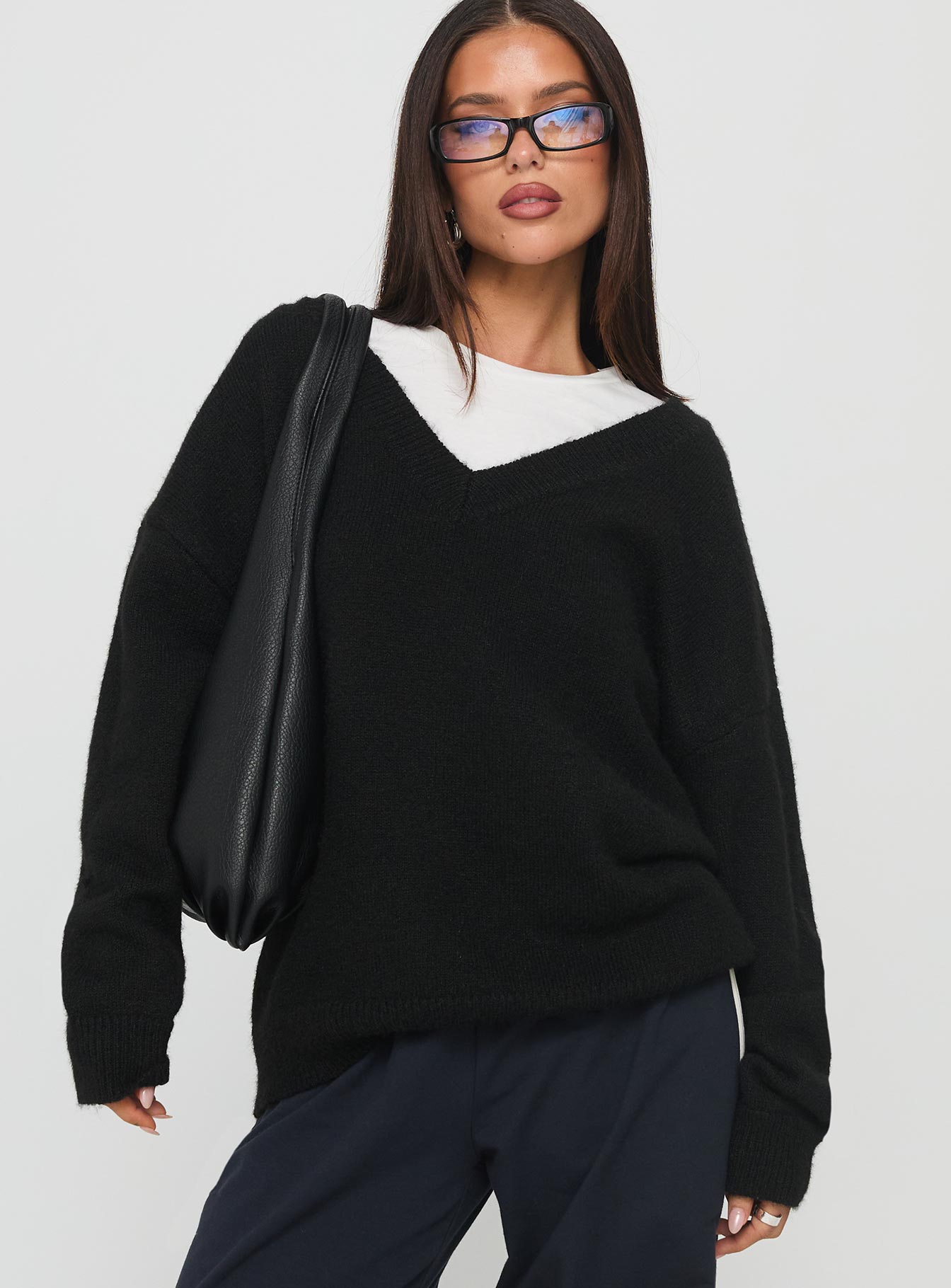 Stay The Night V Neck Knit Sweater Black