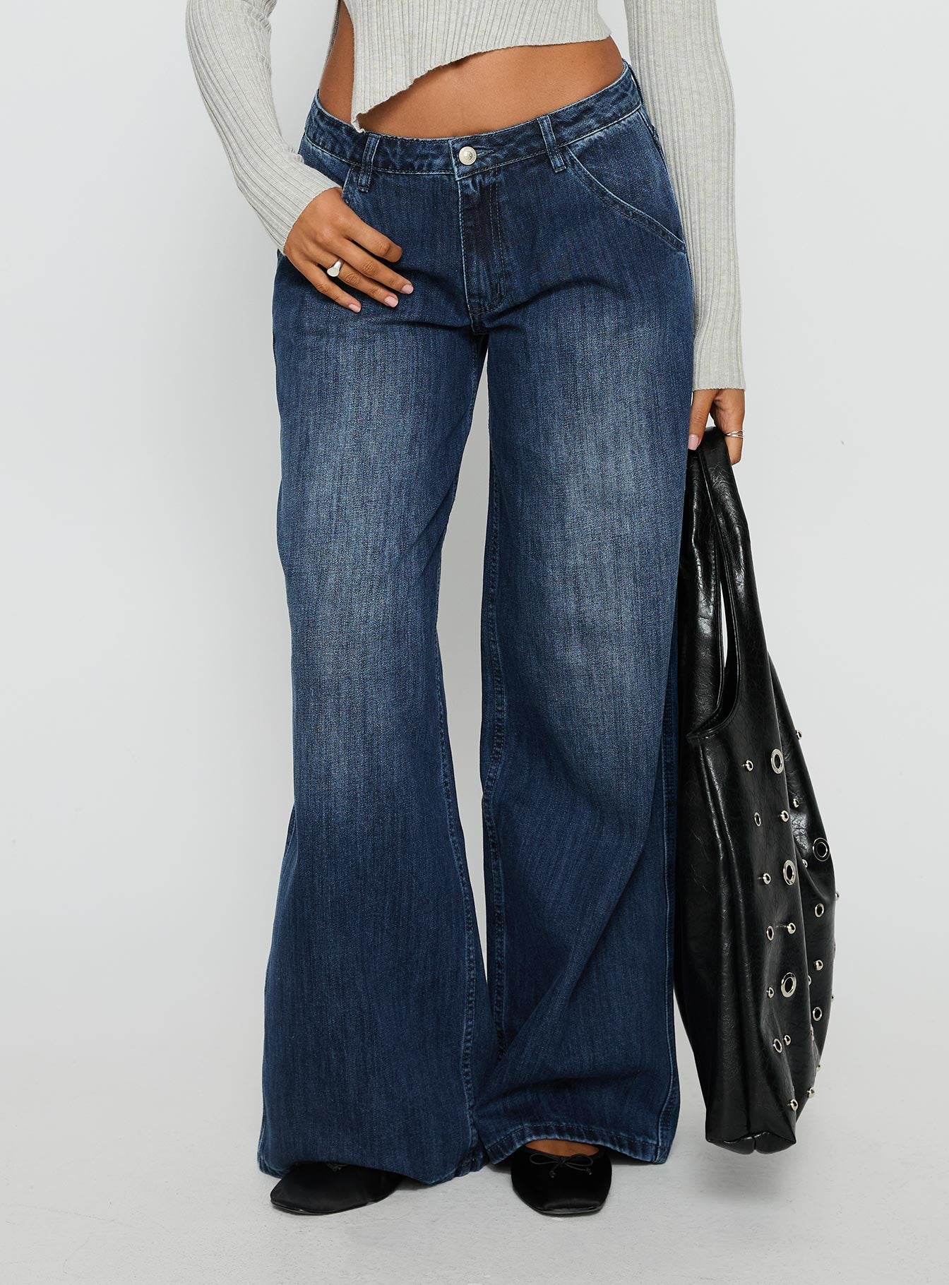 Downtowner Low Rise Cargo Jeans Mid Blue Wash
