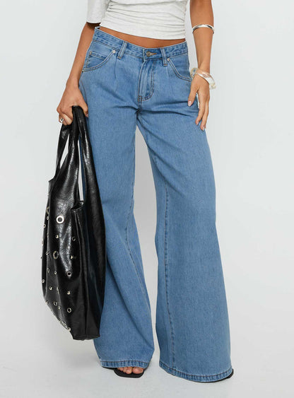 Supercut Low Rise Baggy Pleat Jeans Light Blue Wash