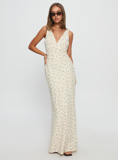 Manolia Textured Maxi Dress Cream Floral