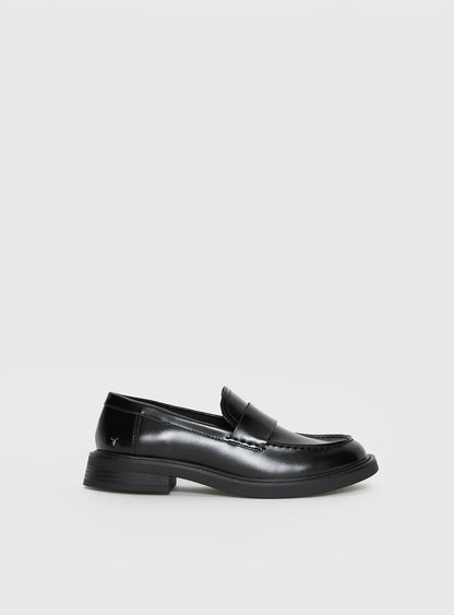 Windsor Smith Yearn Loafers Black