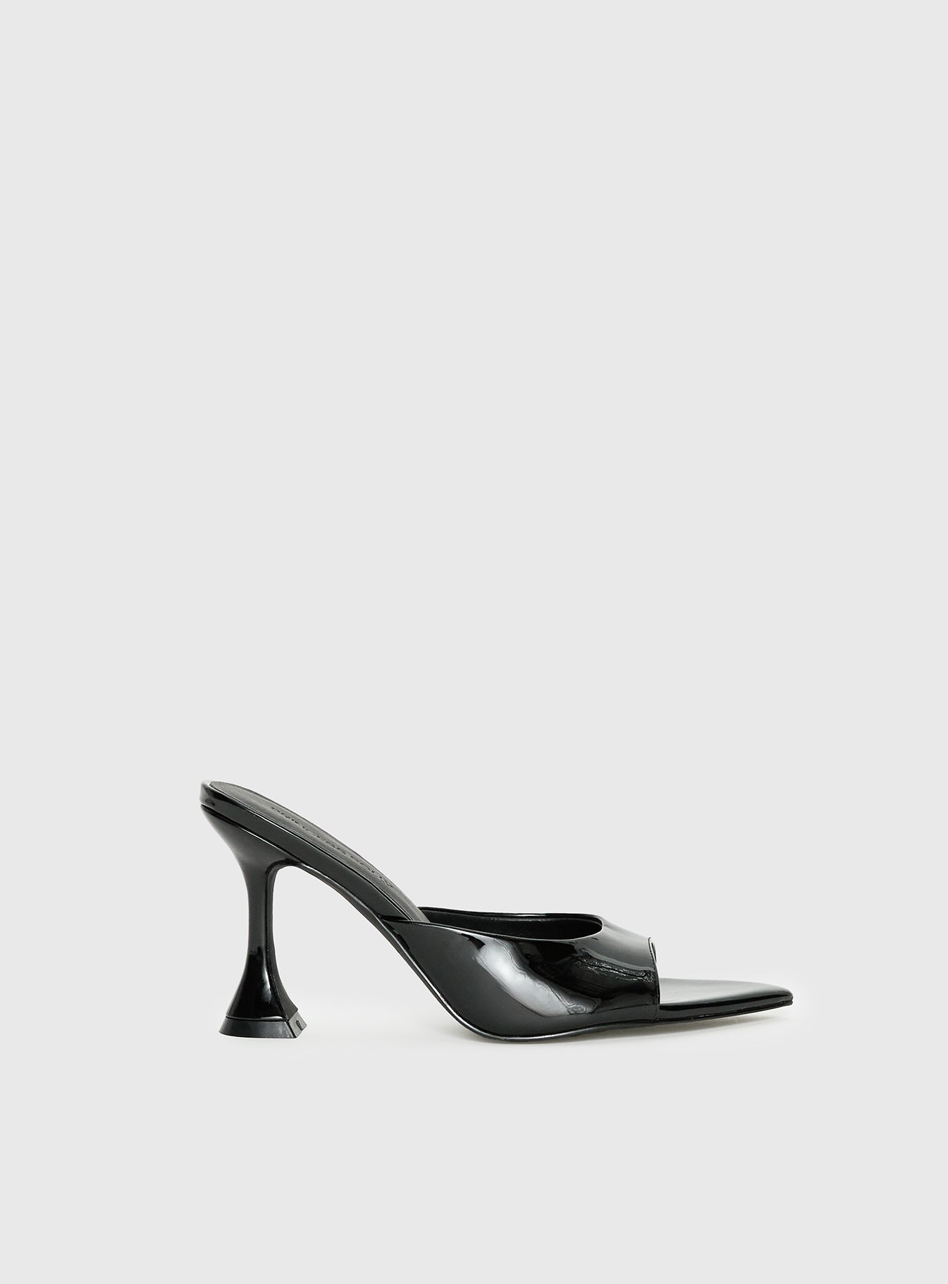 Let Love In Peep Toe Heels Black