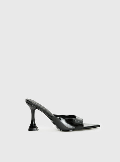 Let Love In Peep Toe Heels Black