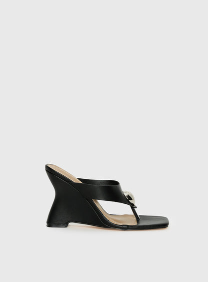 Gifted Thong Heels Black