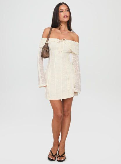 Colettie Long Sleeve Mini Dress Cream
