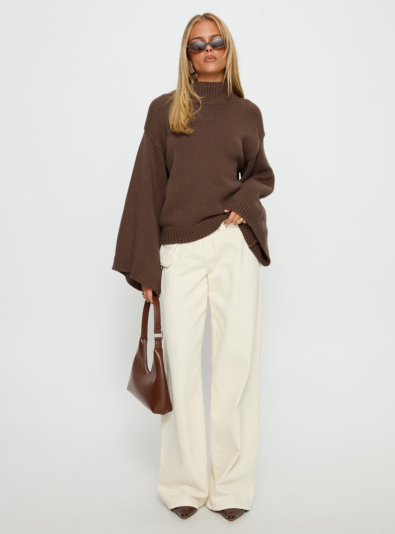 Neriel Funnel Neck Knit Sweater Chocolate