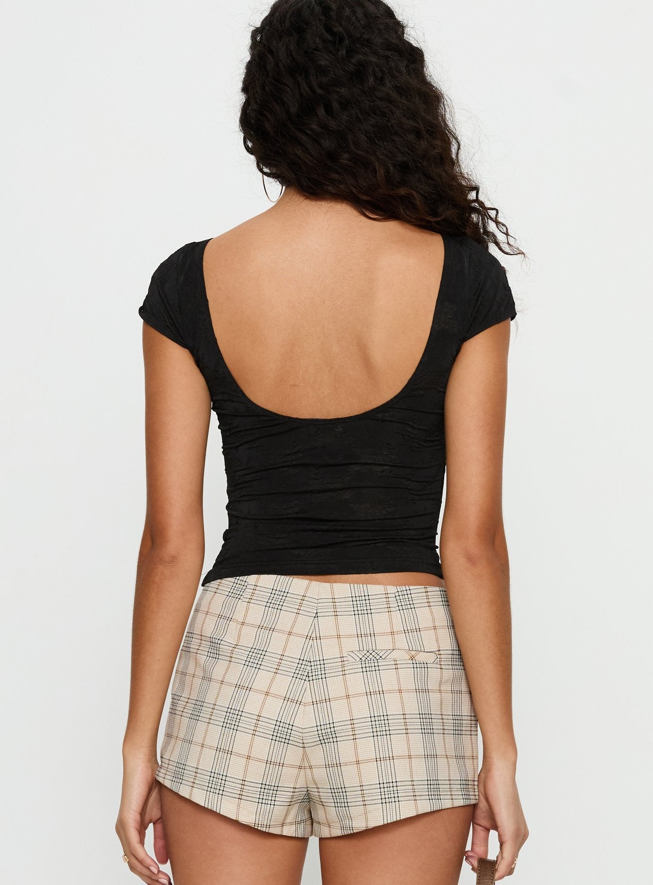 Avena Backless Top Black