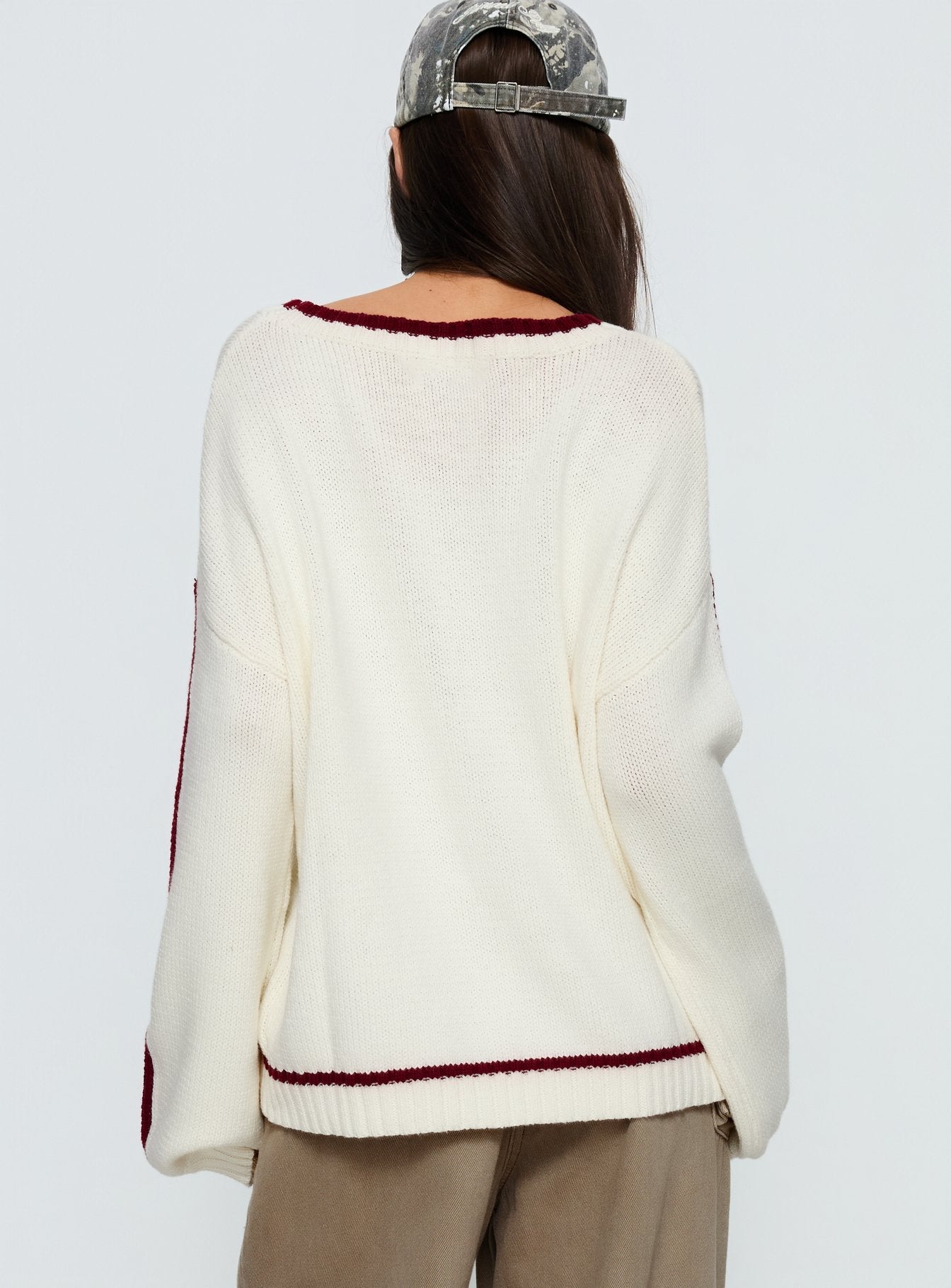 Star Track Graphic Jumper Cream / Red