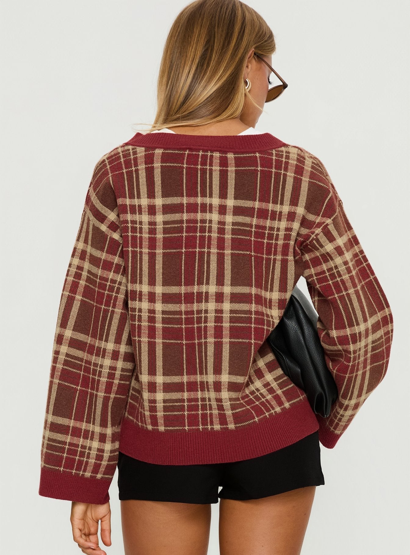 Sydda V Neck Knit Sweater Red Plaid