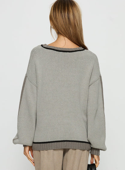 Star Track Graphic Jumper Grey