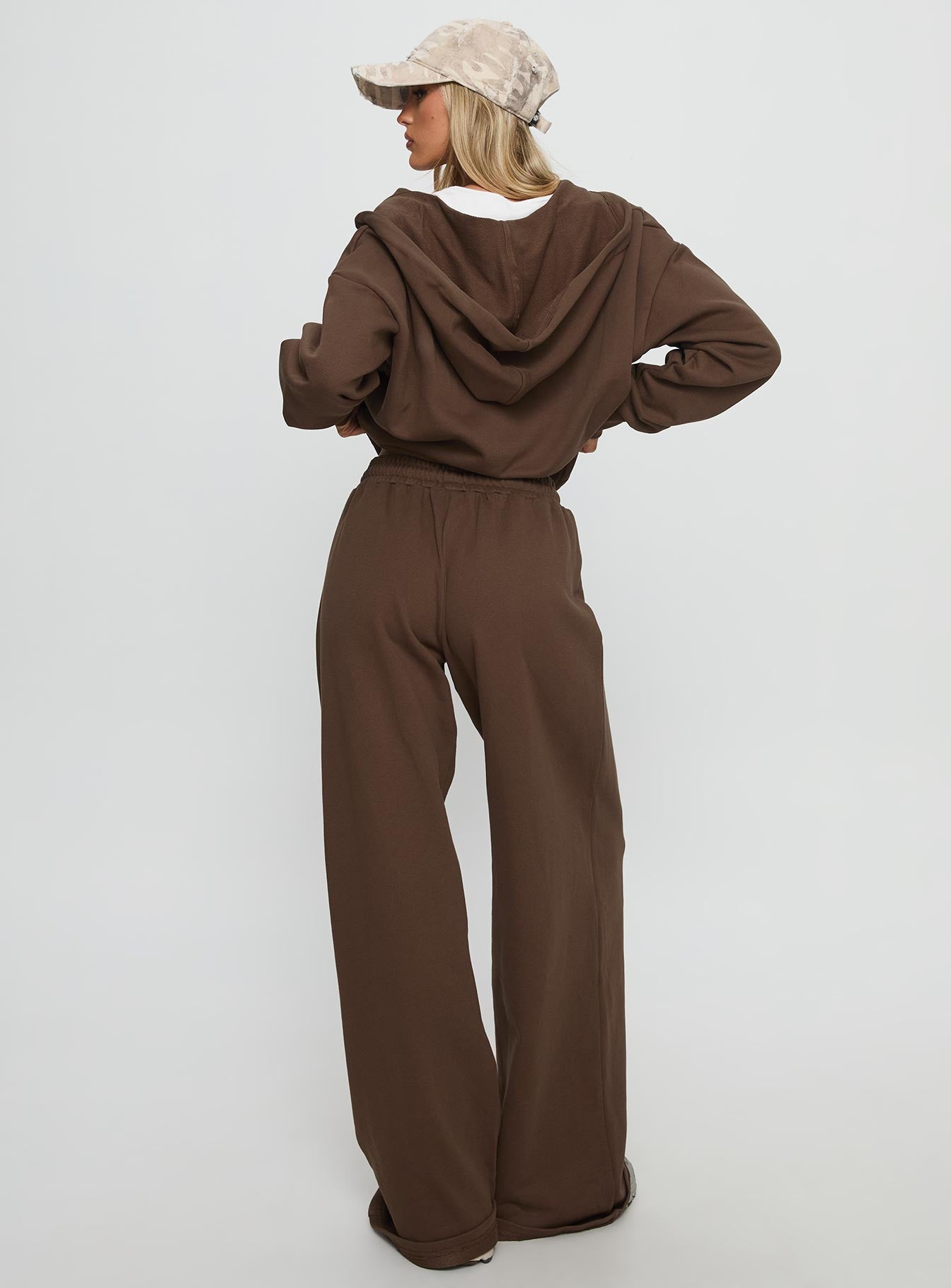 All Day Straight Leg Sweatpants Chocolate Brown