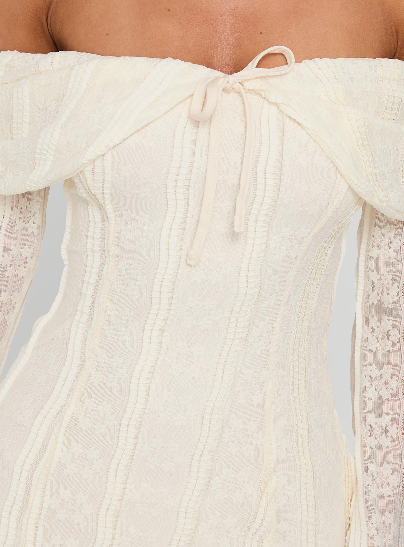 Colettie Long Sleeve Mini Dress Cream