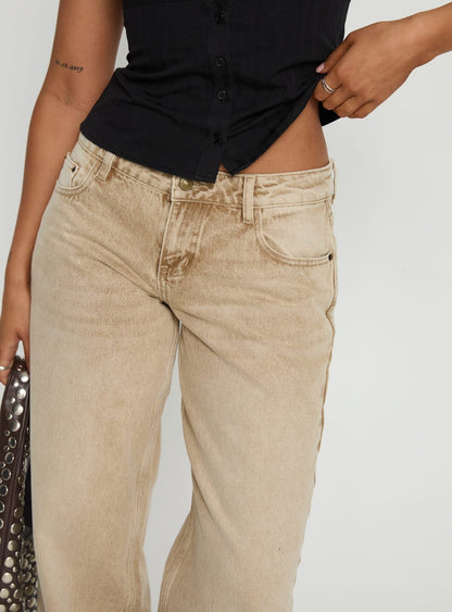Ellanor Low Rise Straight Leg Jeans Tan