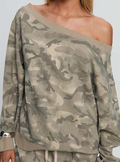 Wellness Off The Shoulder Jumper Washed Camo