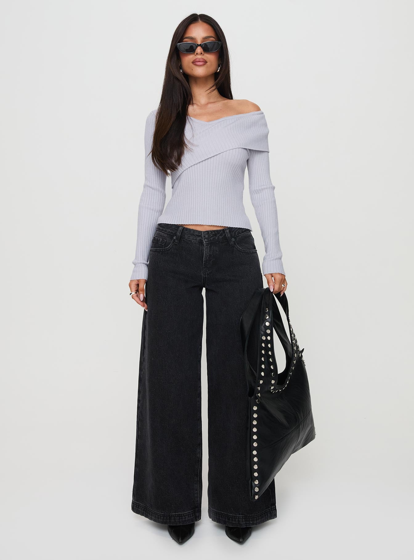 Ribbon Stamp Low Rise Wide Leg Jeans Washed Black