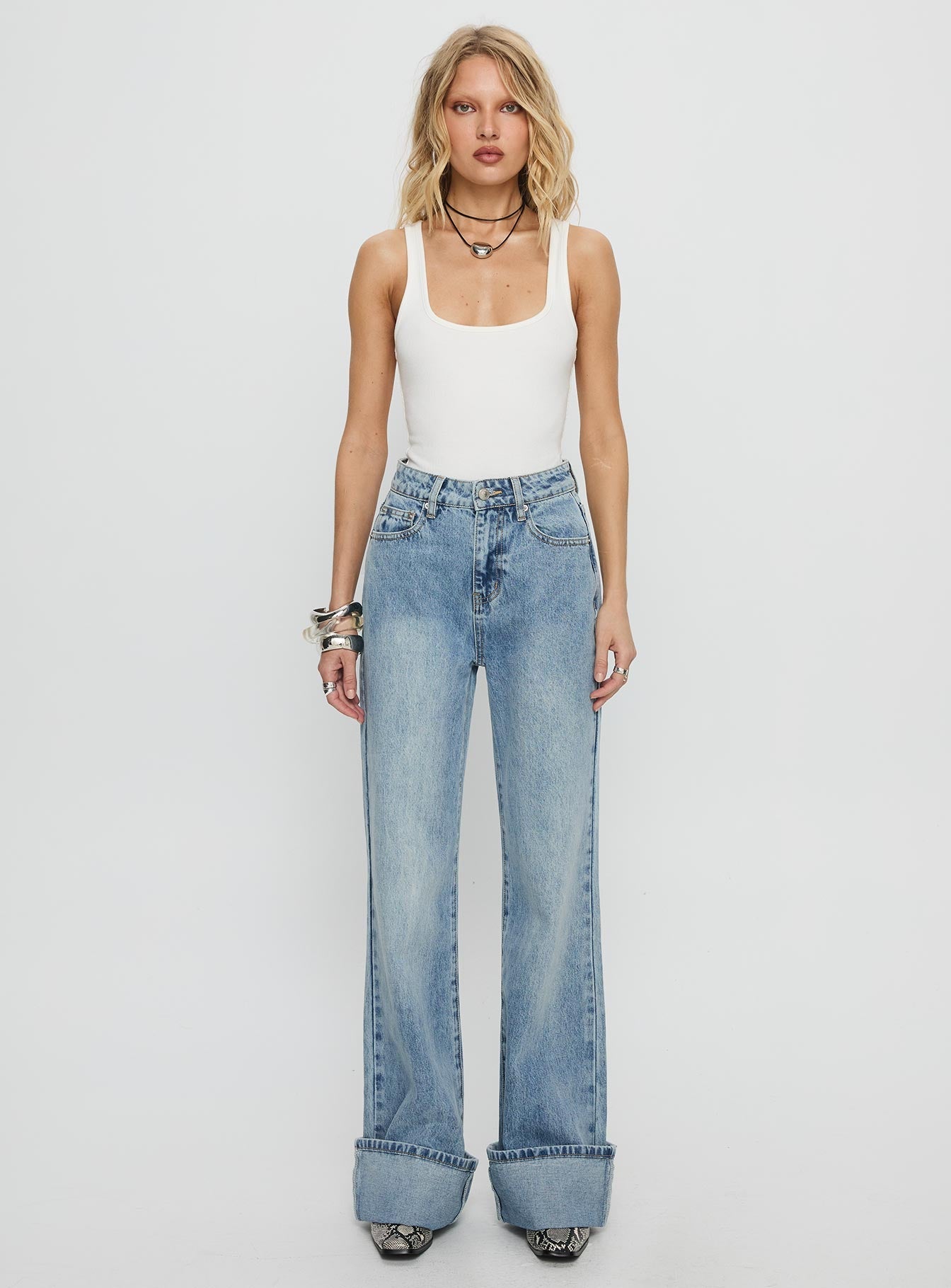 Florida Keys Mid Rise Straight Leg Cuffed Jeans Light Blue Wash