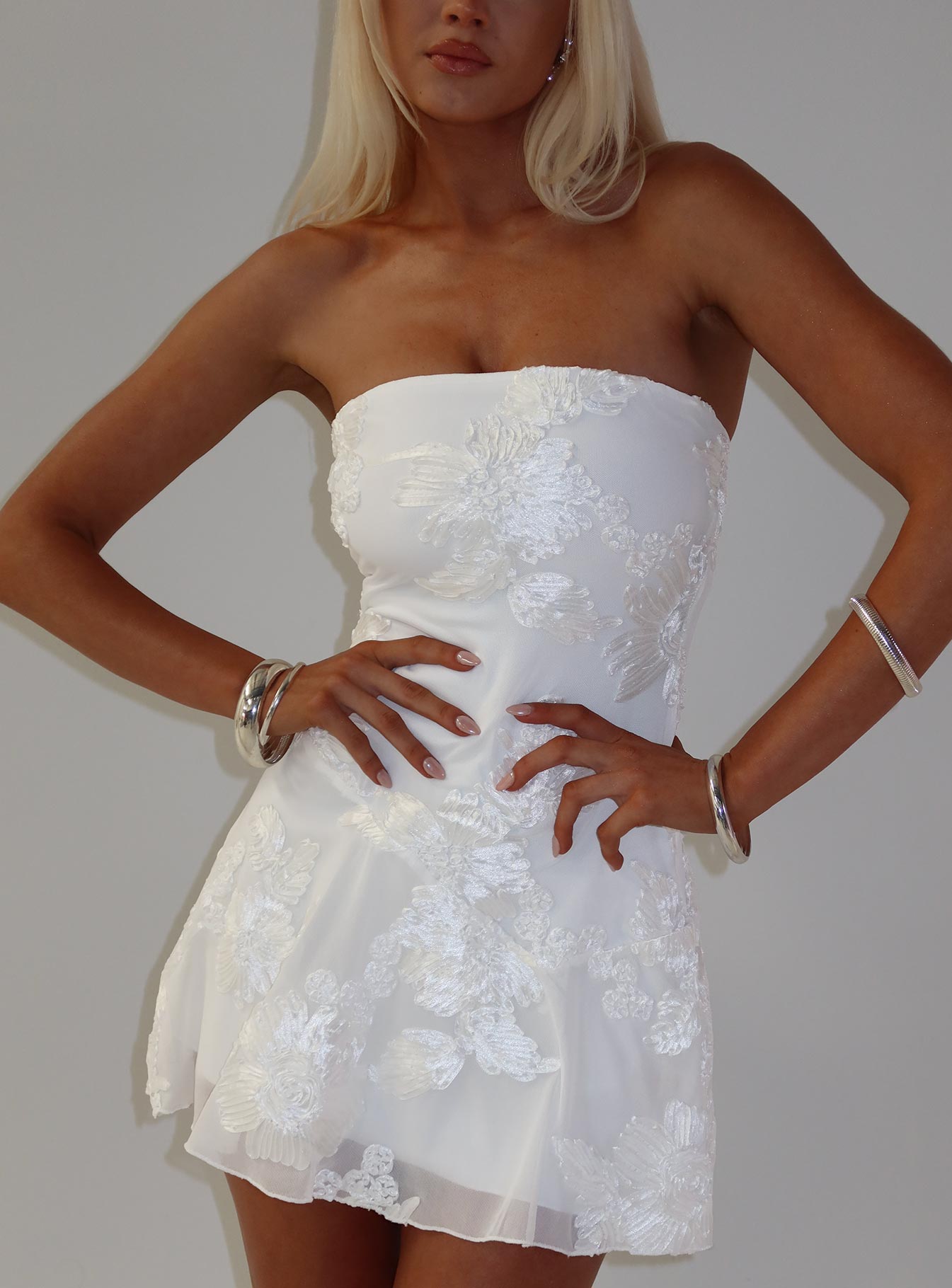 Selected Variant Image